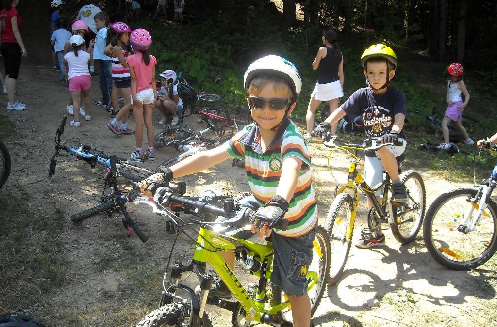 Tabara copii biciclete in Predeal